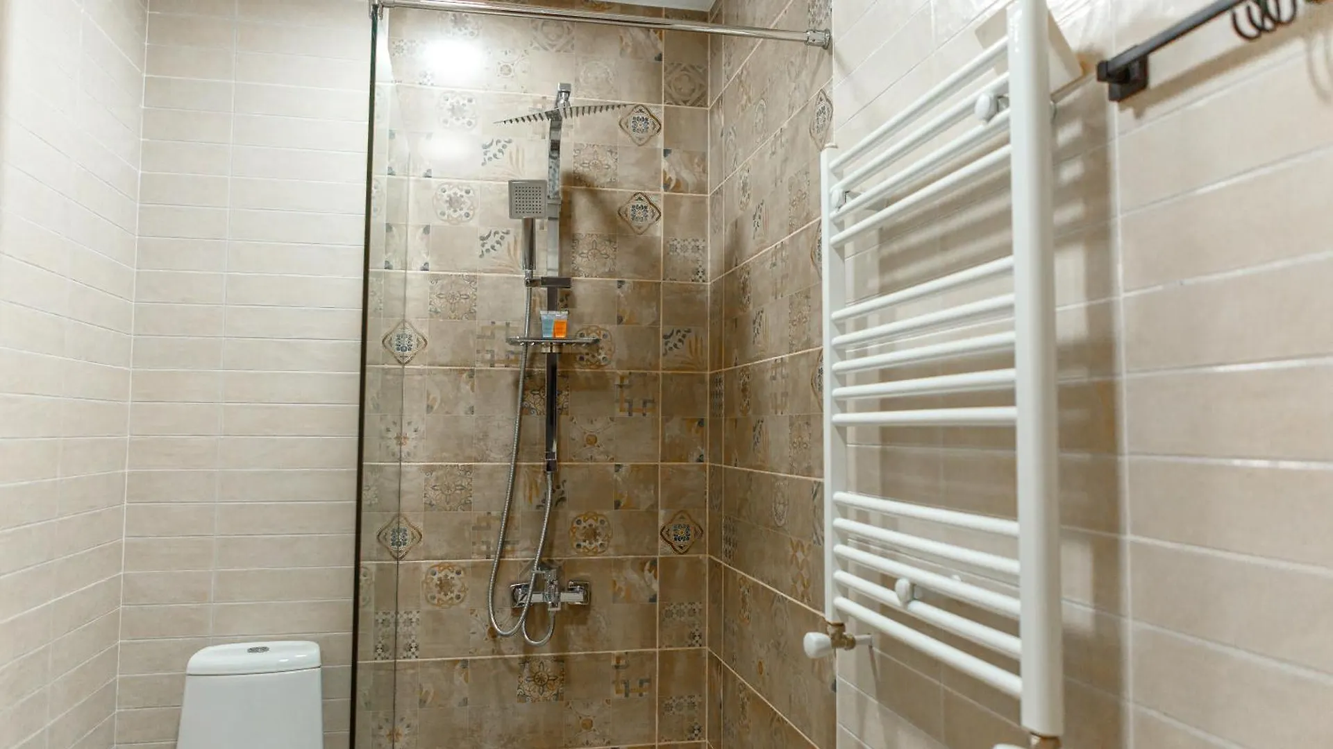 Bed and Breakfast Golden Pheasant Tiflis Georgia